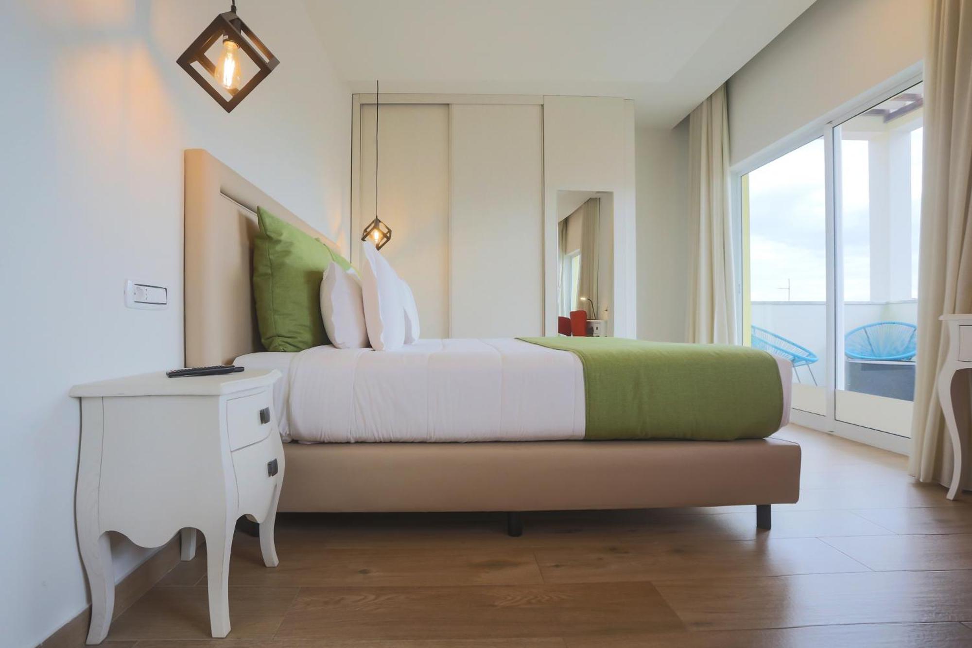 Santa Cruz Boutique Hotel Минделу Экстерьер фото