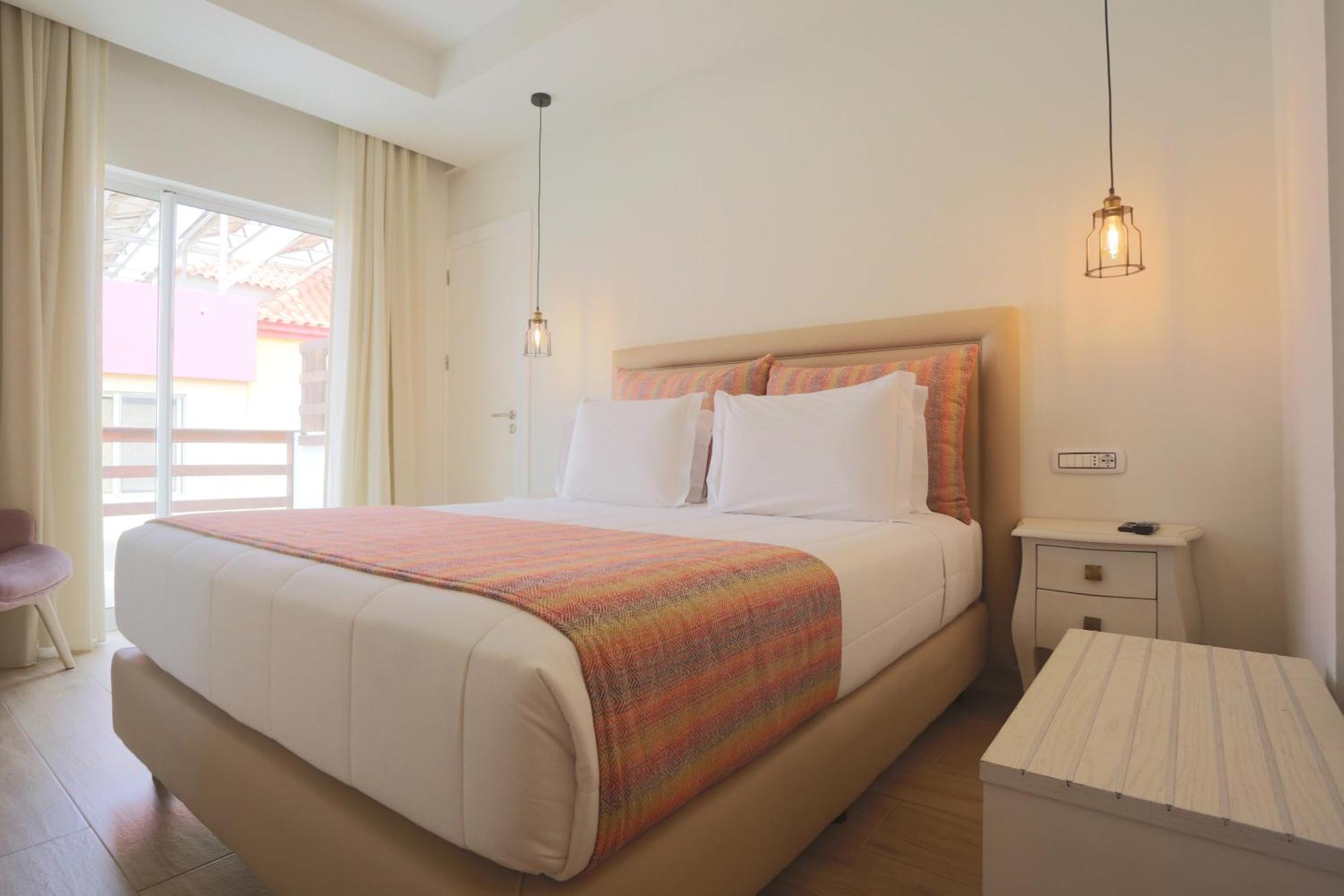 Santa Cruz Boutique Hotel Минделу Экстерьер фото